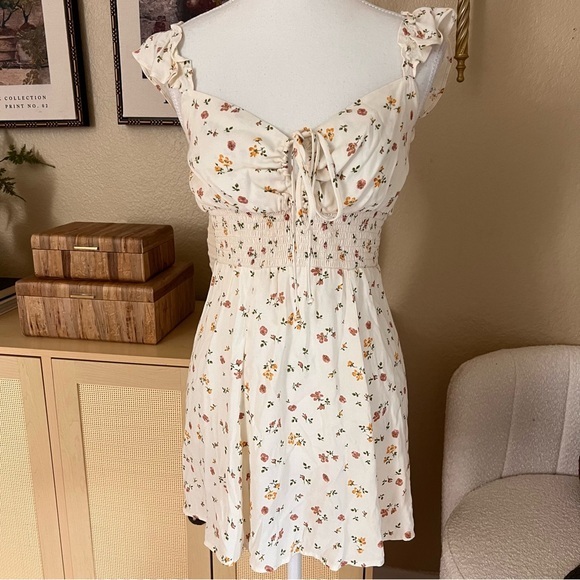 Reformation Dresses & Skirts - REFORMATION Emmaline Yellow Floral Print Smocked Mini Dress 0‎